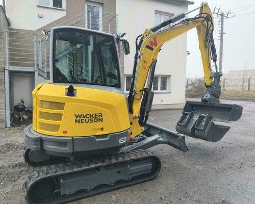 Wacker Neuson EZ36 Powertilt