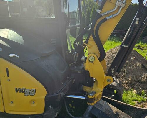 Yanmar VIO50-6A, 3x lopata