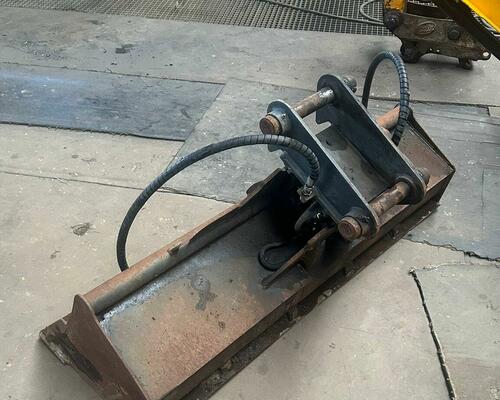 Hydraulická lžíce na příkopy 150 CM JCB 3CX 8080 8065 86C-1