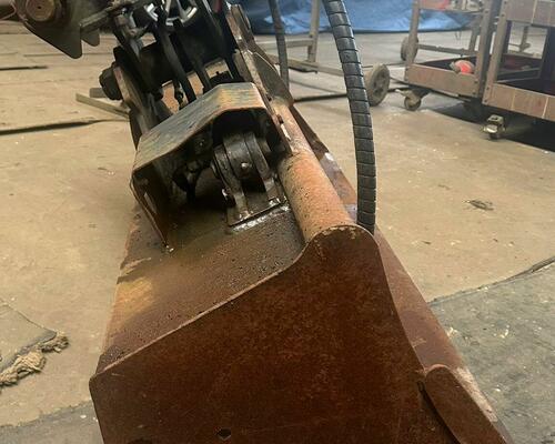 Hydraulická lžíce na příkopy 150 CM JCB 3CX 8080 8065 86C-1