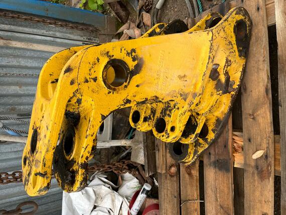 Kozel Komatsu WB93 R5