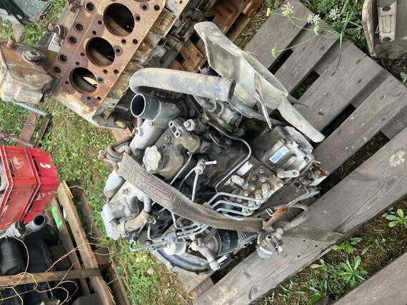 Motor Pekins 4 válec Diesel