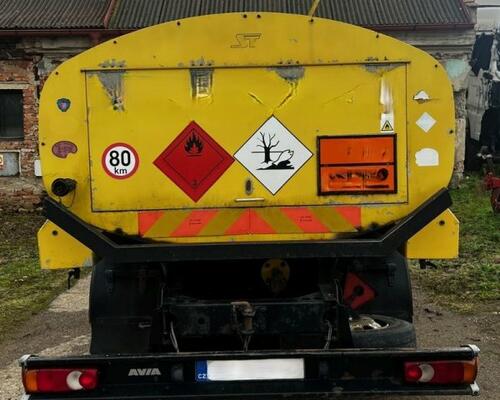 Avia D90 (Cummins motor)