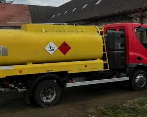 Avia D90 (Cummins motor)