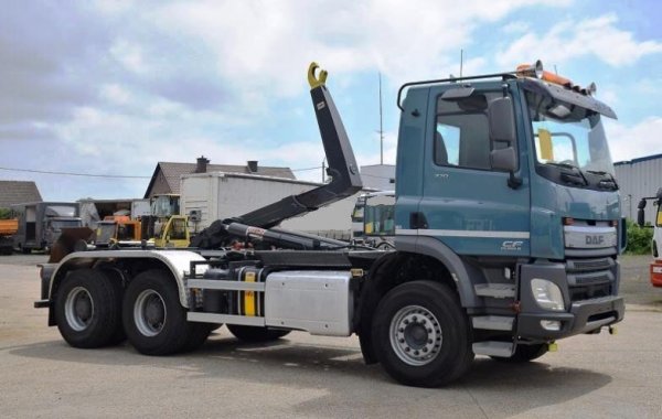 DAF CF 370