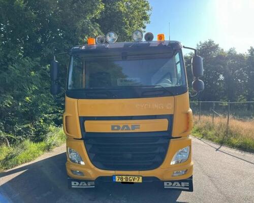 DAF CF 370