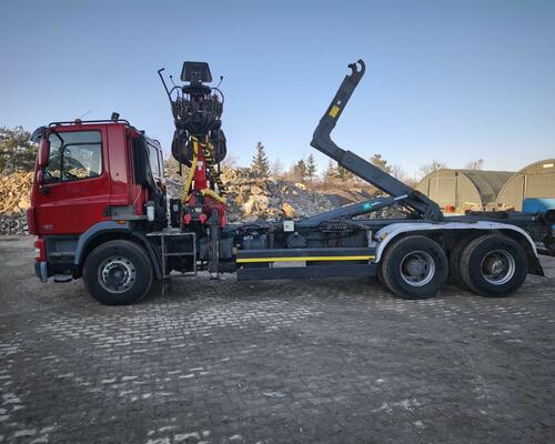 DAF CF 85.460 6x4 Kontejner + HNJ