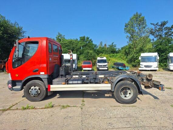 Hákový nosič AVIA D 100-motor CUMMINS