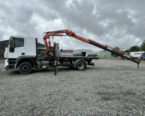 Hákový nosič kontejnerů IVECO AT190S36+HYDRAULICKÁ RUKA ATLAS-VHODNÉ NA PŘEPRAVU STAVEBNÍCH STROJŮ