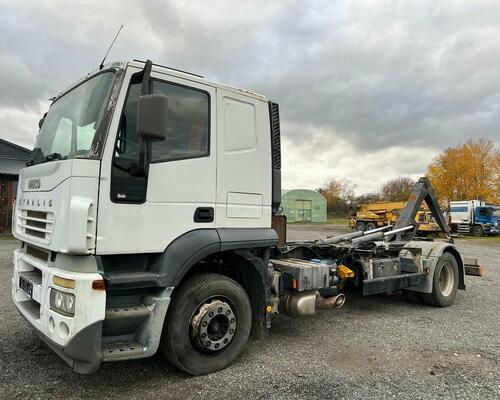 IVECO AT190S36 - HODNÉ NA PŘEPRAVU STAVEBNÍCH STROJŮ
