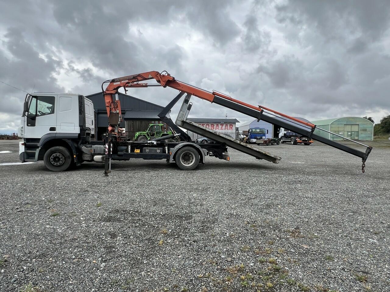 IVECO AT190S36+HR ATLAS-VHODNÉ NA PŘEPRAVU STAVEBNÍCH STROJŮ
