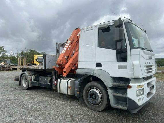 IVECO AT190S36+HR ATLAS - VHODNÉ NA PŘEPRAVU STAVEBNÍCH STROJŮ