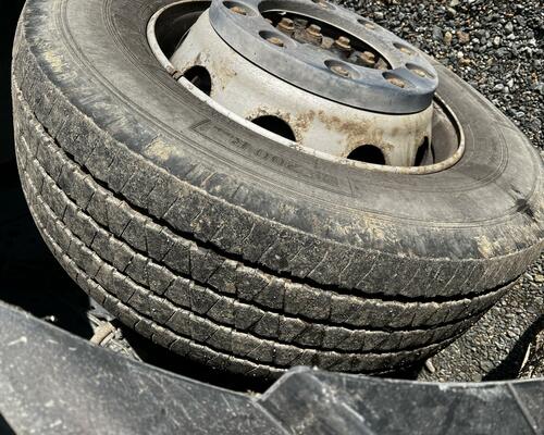 IVECO AT190S36-VHODNÉ NA PŘEPRAVU STAVEBNÍCH STROJŮ