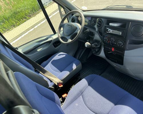 Iveco Daily 2.3d 16V 85kw, valník , 7 míst