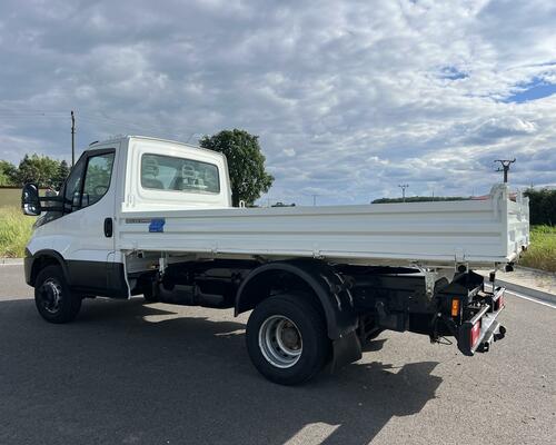 Iveco Daily 70c18 3.0d - SKLÁPĚČ 3 straný, 7tuna