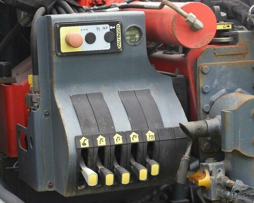 IVECO Eurocargo 16t hákový nosič kontejnerů + Palfinger PKK