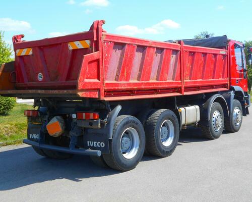 Iveco MP340 E 37 H 8x4