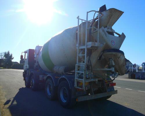 	IVECO MP 340E34H MIX