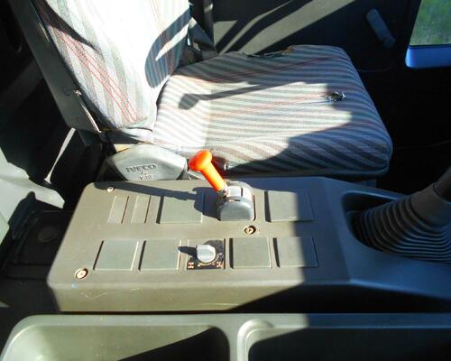	IVECO MP 340E34H MIX