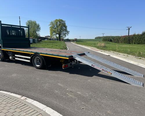 Iveco Stralis 310ps, plato 18t, najeto pouze 244tis. km