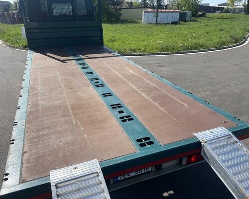 Iveco Stralis 310ps, plato 18t, najeto pouze 244tis. km