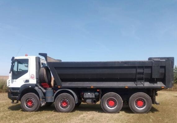 IVECO Trakker 410