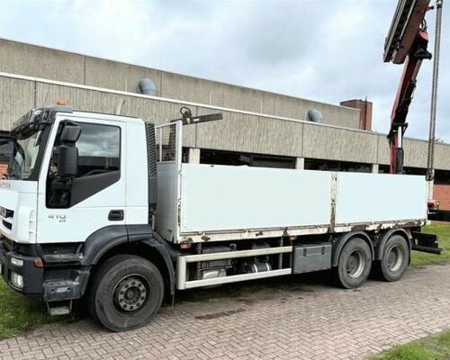 IVECO Trakker AD260.T41 +Fassi