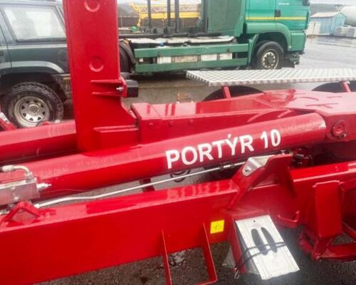 _JINÉ (CZ) WTC - Portýr 10