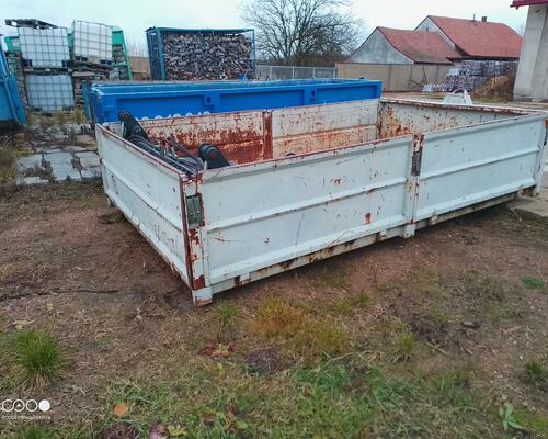 kontejner valníkový