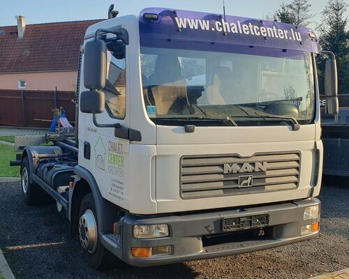 MAN 12.210 nosič kontejneru