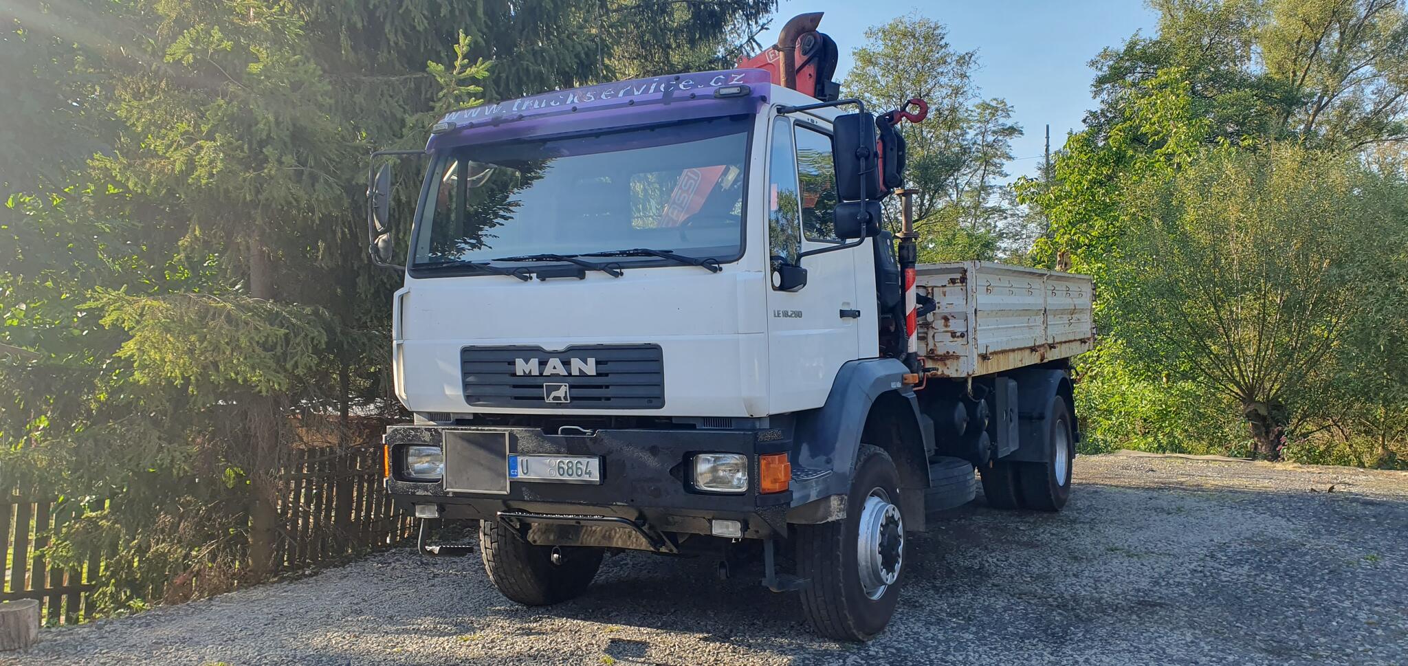 MAN 18.280 3s sklápěč s hydraulickou rukou, 4x4