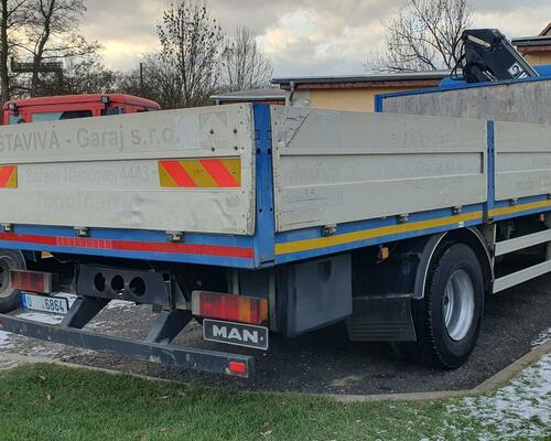 MAN LE 15.220 valník s hydraulickou rukou