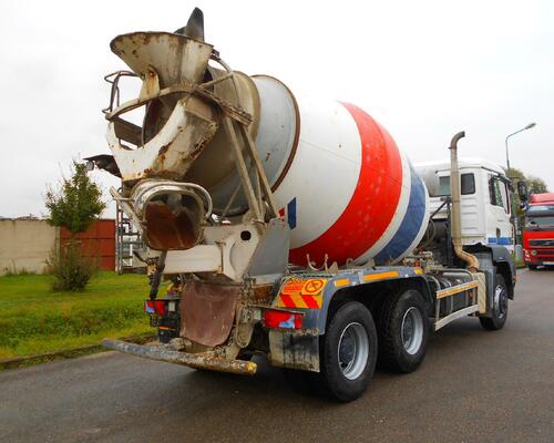 MAN TGA 26.360 6x4 BB domýchávač