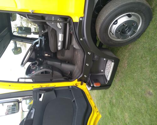 Man TGL 8.180- nosič kontejnerů 