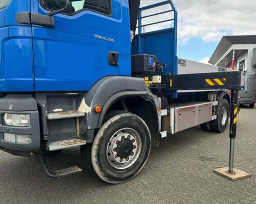 MAN TGM 18.290 + HMF
