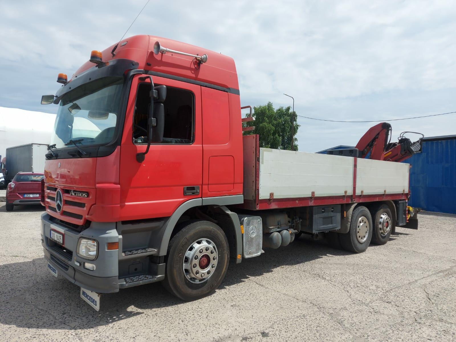 MB ACTROS 6x2 valník s hydraulickou rukou FASSI F110 A.23 / RETARDÉR / Telligent / podvozek na vzduchu