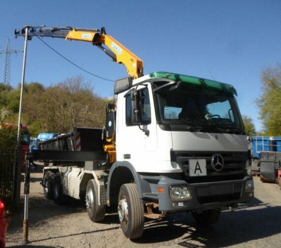 Mercedes 3246 K + Effer 150 5S
