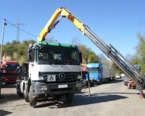 Mercedes 3246 K + Effer 150 5S