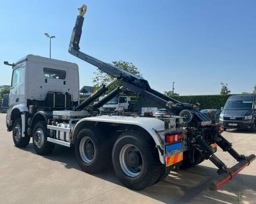 Mercedes Arocs 3251
