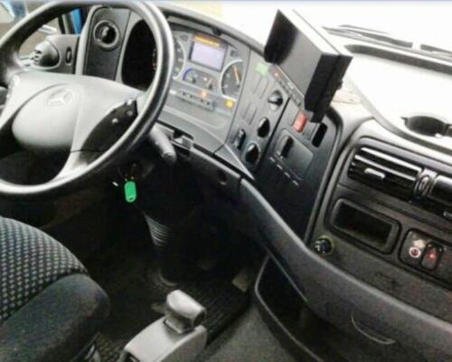 Mercedes Atego 1018 + HMF