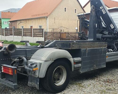 Mercedes Atego 1517 nosič kontejneru s hydraulickou rukou