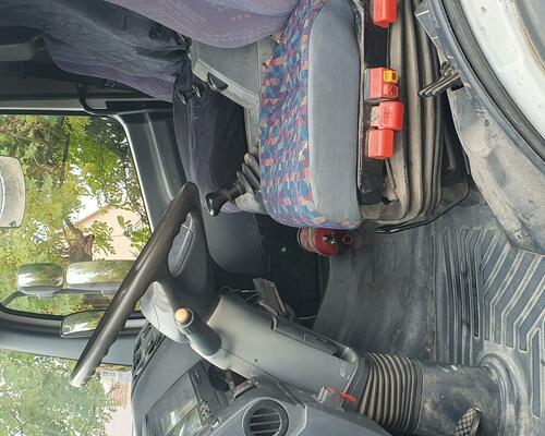 Mercedes Atego 1517 nosič kontejneru s hydraulickou rukou