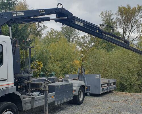 Mercedes Atego 1517 nosič kontejneru s hydraulickou rukou