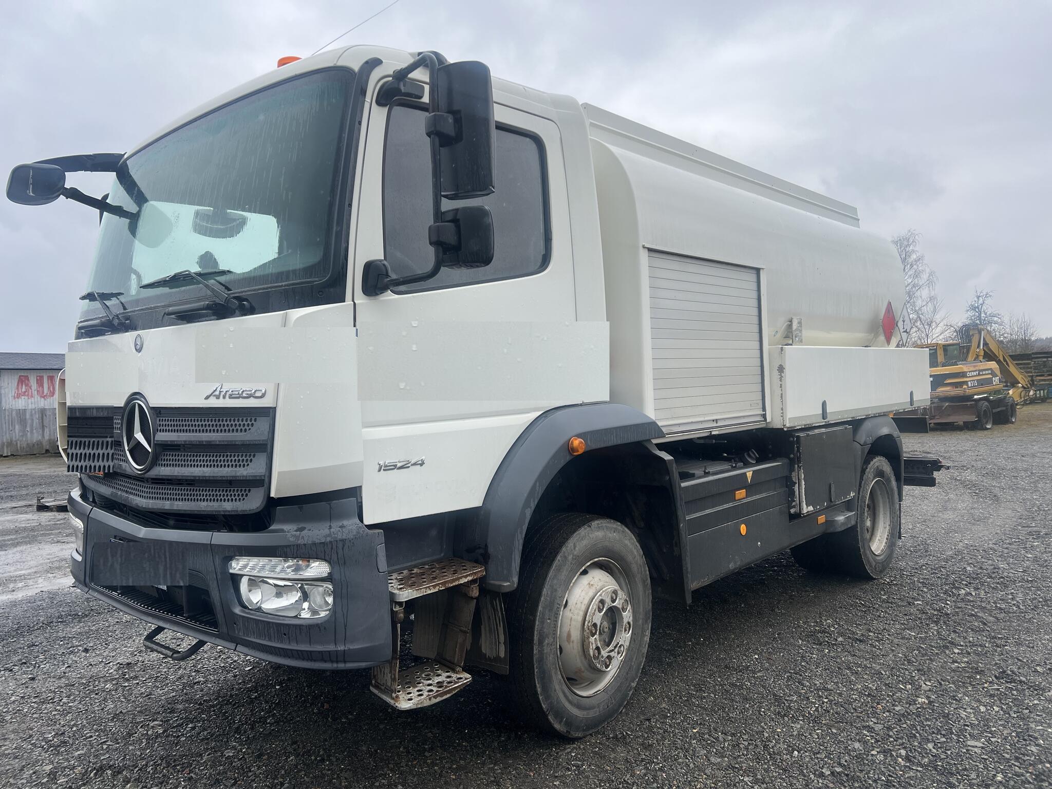 MERCEDES ATEGO 1524 4x4