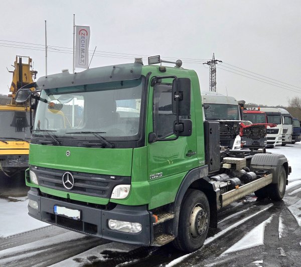 Mercedes Atego 1529 +(CZ) CTS Lift