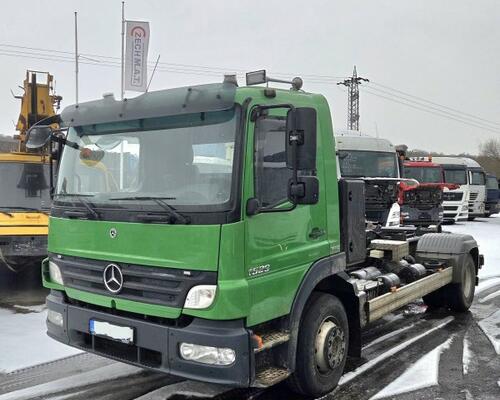 Mercedes Atego 1529 +(CZ) CTS Lift