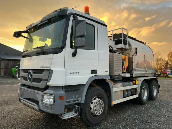 MERCEDES BENZ ACTROS  2644 6X4