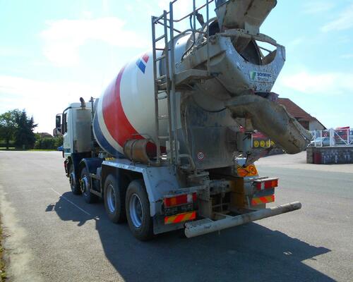 Mercedes Benz Actros 3235B 8x4