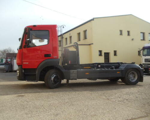 Mercedes-Benz Atego 1018 - nosič kontejnerů