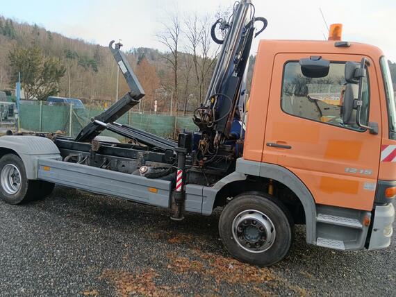 Mercedes-Benz Atego 1218 Kontejner + RUKA